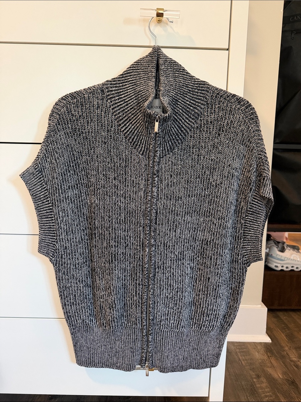 NIC+ZOE Marled Gray Zip-Front Mock Neck Sweater Vest